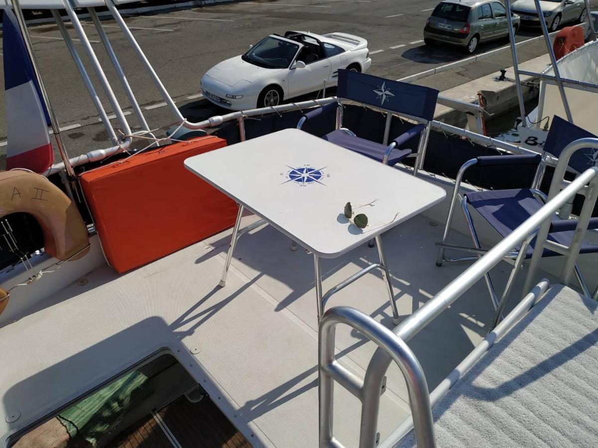 Ferretti 36 ' Bateau A Quai Vieux-Port Cannes Festival La Croisette Exterior foto
